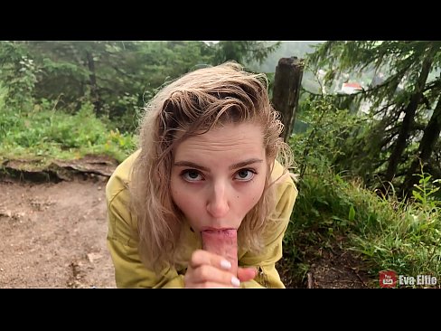 ❤️ Tjej sväljer sperma efter en offentlig avsugning - Eva Elfi Fuckingvideo at us ❤